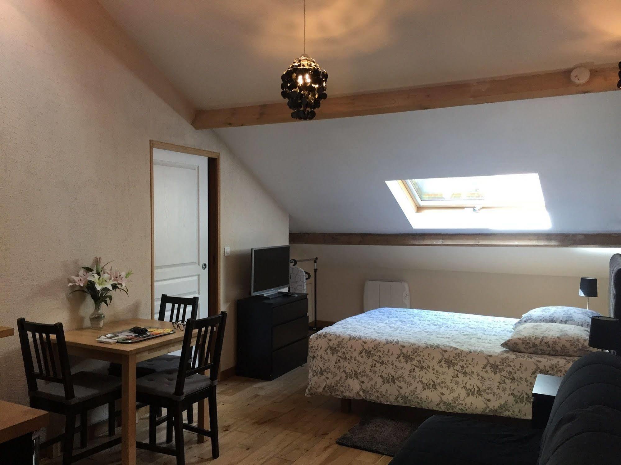 La Ferme Des Moulineaux Otel Bailly  Dış mekan fotoğraf
